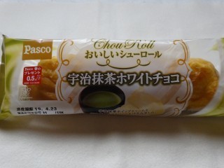 Pasco おいしいシューロール 宇治抹茶ホワイトチョコ.jpg