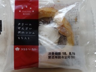 タカキベーカリー クリームぜんざいデニッシュ(もち入り).jpg