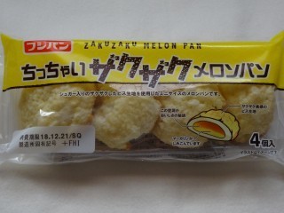 フジパン ちっちゃいザクザクメロンパン(4個入).jpg