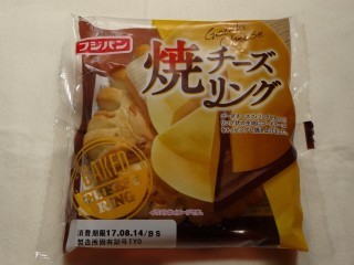 フジパン 焼チーズリング.jpg