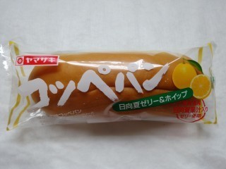ヤマザキ コッペパン(日向夏ゼリー&ホイップ).jpg