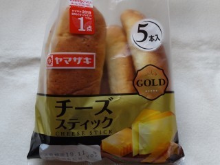 ヤマザキ チーズスティックゴールド(5本入).jpg