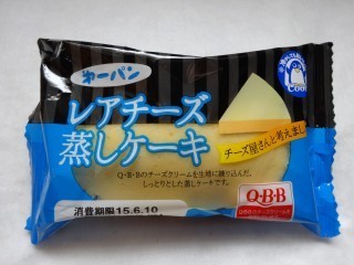 第一パン レアチーズ蒸しケーキ.jpg