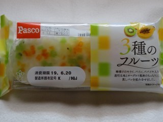 Pasco 3種のフルーツ.jpg