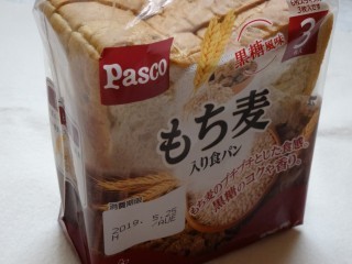 Pasco もち麦入り食パン(3枚入).jpg