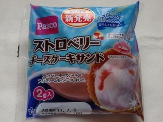 Pasco ストロベリーチーズケーキサンド(2個入).jpg