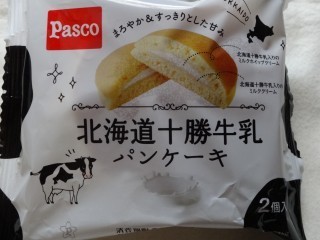 Pasco 北海道十勝牛乳パンケーキ 2個入 パン吉の食日記