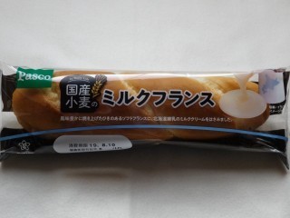 Pasco 国産小麦のミルクフランス.jpg